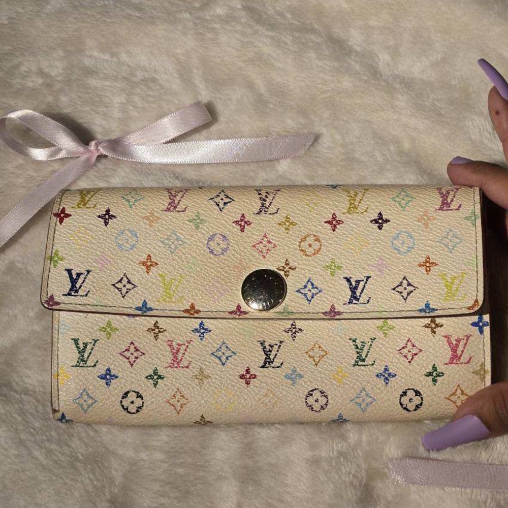 LV- Authentic Louis Vuitton x Murikami “Sarah” Multi-color logo Long Snap Wa…